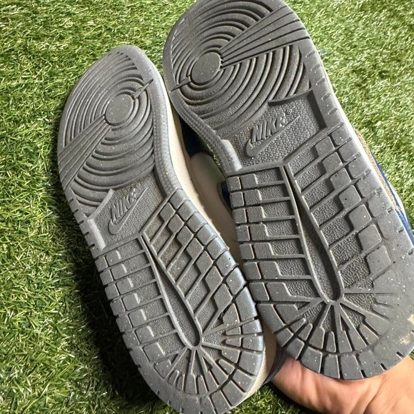 White / Royal Blue‎ / Grey) – Size 5.5Y - Picture 8 of 8